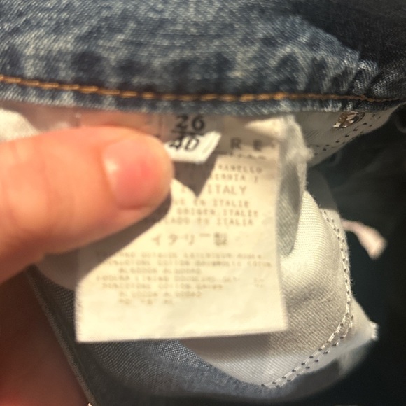 ARCHIVE dolce & gabbana skirt est 2007
waist 26 (XS/small)
 in perfect condition - Picture 3 of 4